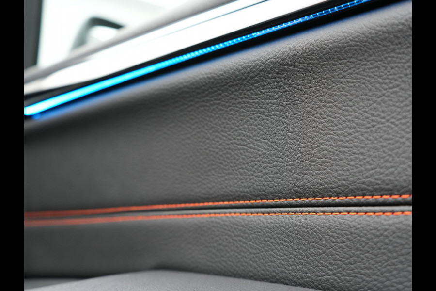 BMW X1 xDrive25e Sportline Plug In Hybrid 220pk PHEV | Camera | Sportstoelen Verwamd | Navi Prof | DAB | 18"L.M | LED Koplampen |