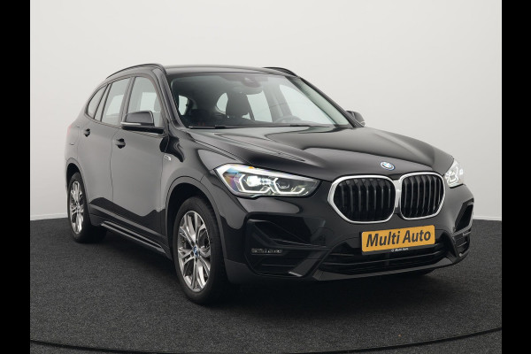 BMW X1 xDrive25e Sportline Plug In Hybrid 220pk PHEV | Camera | Sportstoelen Verwamd | Navi Prof | DAB | 18"L.M | LED Koplampen |