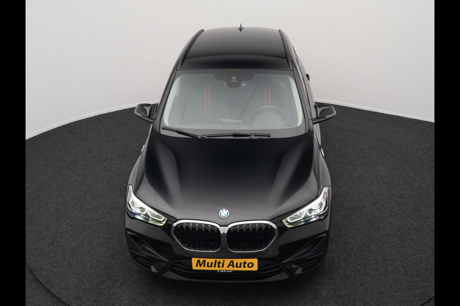 BMW X1 xDrive25e Sportline Plug In Hybrid 220pk PHEV | Camera | Sportstoelen Verwamd | Navi Prof | DAB | 18"L.M | LED Koplampen |