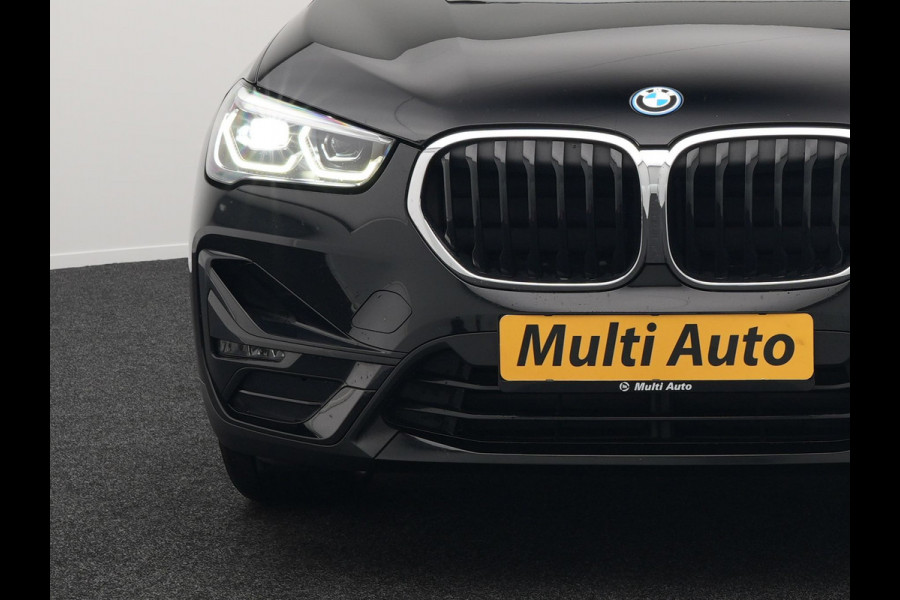 BMW X1 xDrive25e Sportline Plug In Hybrid 220pk PHEV | Camera | Sportstoelen Verwamd | Navi Prof | DAB | 18"L.M | LED Koplampen |