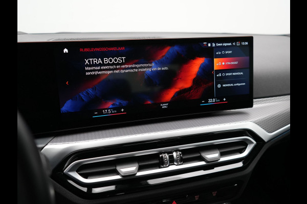 BMW 3-serie 330e M Sport Plug In Hybrid 293pk PHEV | Widescreen Navi |Head Up | Alcantara Sportstoelen Verwarmd | Sfeerverlichting | Camera | BLIS | Keyless |