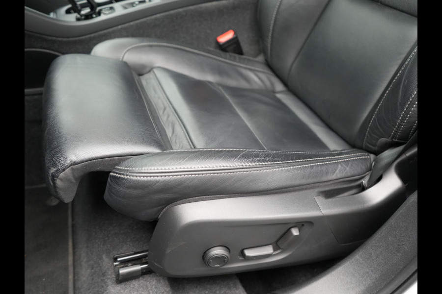 Volvo XC40 T4 Recharge Inscription Plug In Hybrid 211pk PHEV | Adaptive Cruise | Lederen Sportstoelen Memory | 360 Camera | Apple Carplay | Stuurverwarming | 18"L.M | DAB |