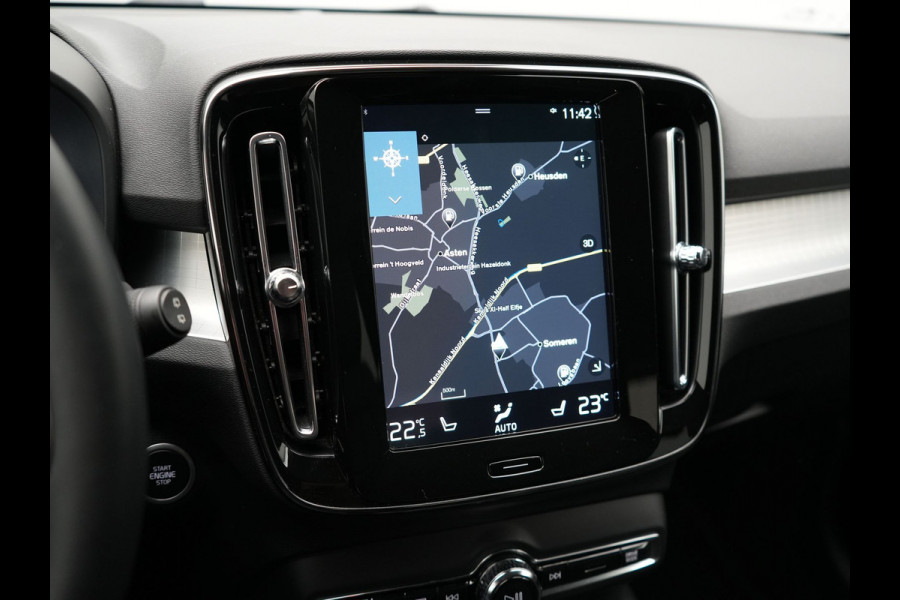 Volvo XC40 T4 Recharge Inscription Plug In Hybrid 211pk PHEV | Adaptive Cruise | Lederen Sportstoelen Memory | 360 Camera | Apple Carplay | Stuurverwarming | 18"L.M | DAB |