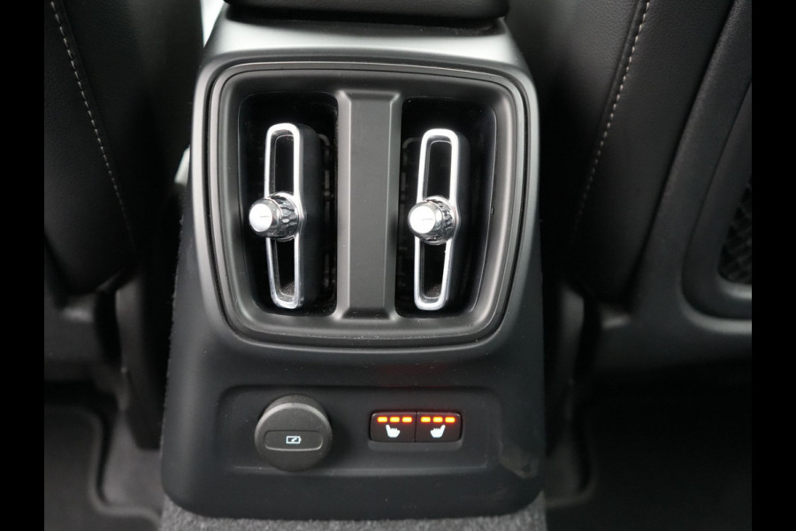 Volvo XC40 T4 Recharge Inscription Plug In Hybrid 211pk PHEV | Adaptive Cruise | Lederen Sportstoelen Memory | 360 Camera | Apple Carplay | Stuurverwarming | 18"L.M | DAB |