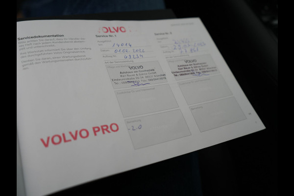 Volvo V90 T6 AWD Inscription Plug In Hybrid 340pk PHEV | Adaptive Cruise | Trekhaak af Fabriek | Head Up | Lederen Sportstoelen Memory | Harman Kardon | 360 Camera | BLIS | Pilot Assist | Stuurverwarming |