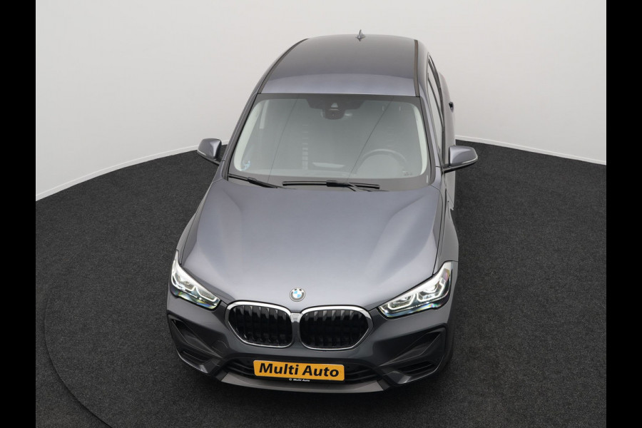 BMW X1 xDrive25e Sportline Plug In Hybrid 220pk PHEV | Adaptive Cruise | Trekhaak Afn. | Camera | Sportstoelen Verwarmd | Navi Pro | DAB | El. Achterklep |