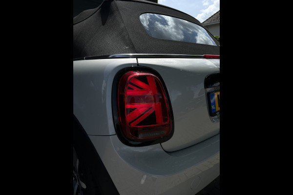 MINI Cabrio 1.5 Cooper Chili - Led - Navi - Camera -