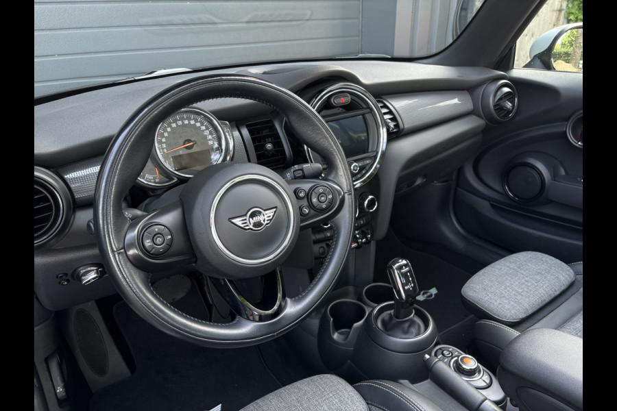 MINI Cabrio 1.5 Cooper Chili - Led - Navi - Camera -