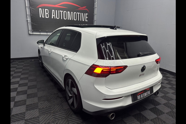 Volkswagen Golf 8 2.0 GTI 2020