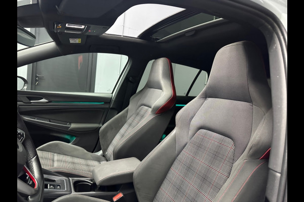 Volkswagen Golf 8 2.0 GTI 2020