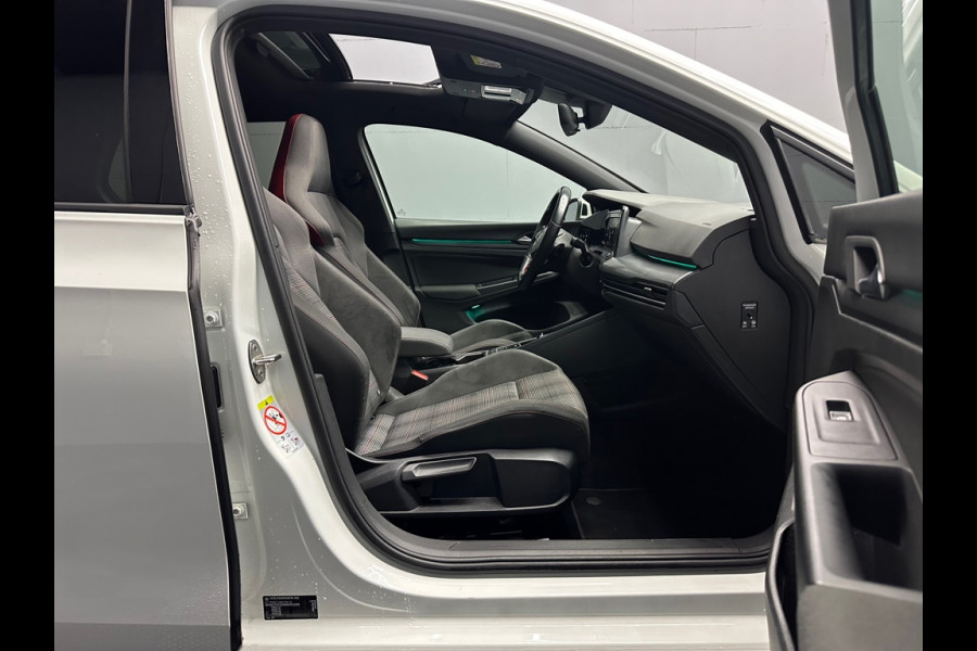Volkswagen Golf 8 2.0 GTI 2020