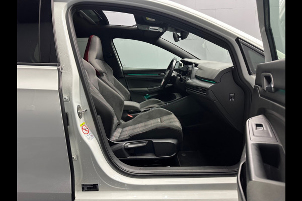 Volkswagen Golf 8 2.0 GTI 2020