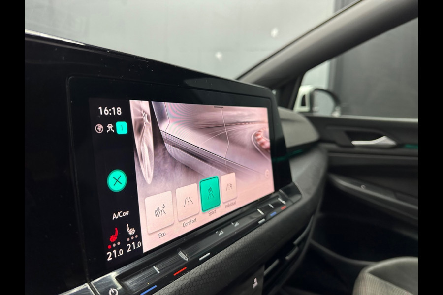Volkswagen Golf 8 2.0 GTI 2020