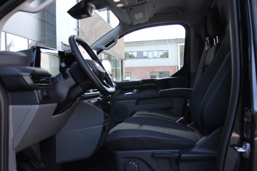 Ford Transit Custom 320 2.0 TDCI L2H1 Limited 150pk - 2x Schuifdeur - Adaptive Cruise - Verwarmd stuur - Blind spot - Navigatie - Camera - Draadloos