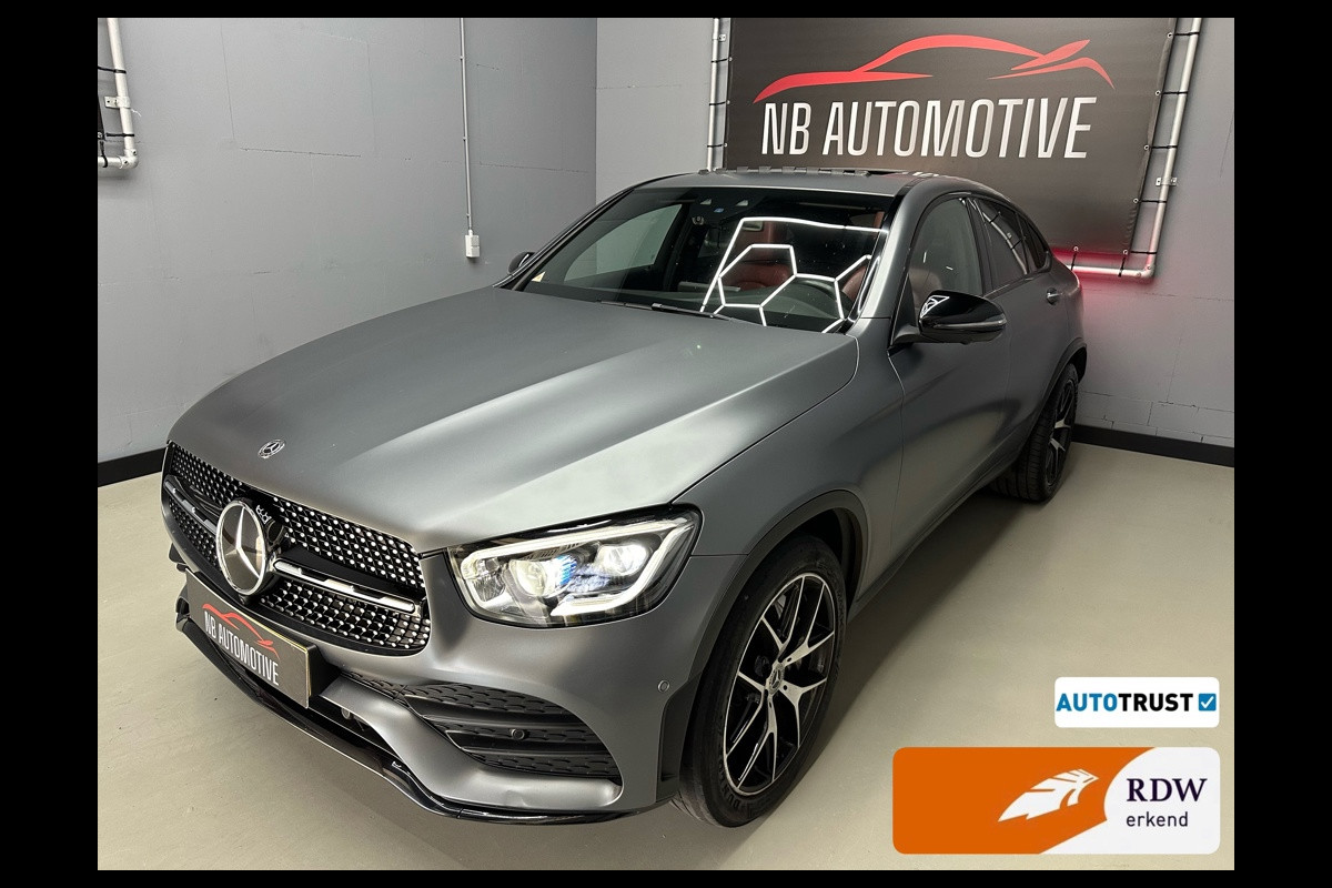 Mercedes-Benz GLC Coupé 200 Premium Plus AMG Mercedes-Benz GLC Coupé 200 Premium Plus AMG