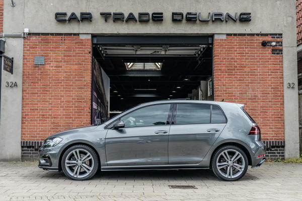 Volkswagen Golf 1.5 TSI R-Line Pano / Camera / ACC