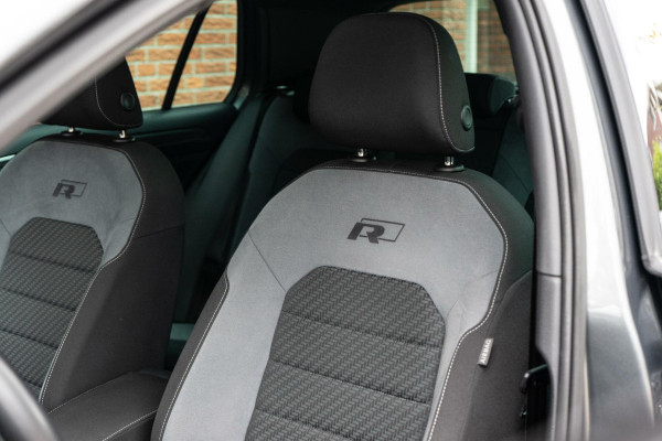 Volkswagen Golf 1.5 TSI R-Line Pano / Camera / ACC