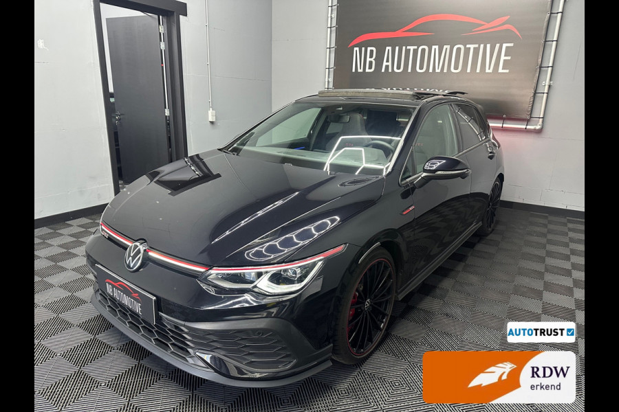 Volkswagen Golf 8 2.0 GTI 45 2022 AKRA