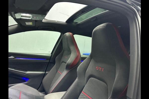 Volkswagen Golf 8 2.0 GTI 45 2022 AKRA