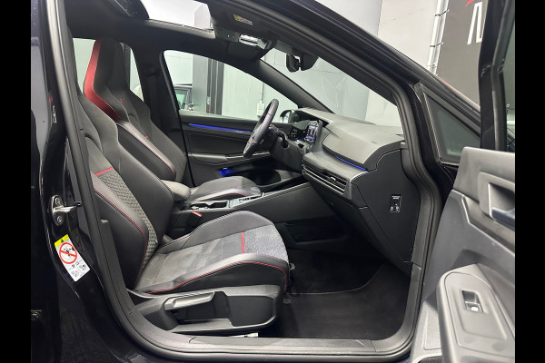 Volkswagen Golf 8 2.0 GTI 45 2022 AKRA