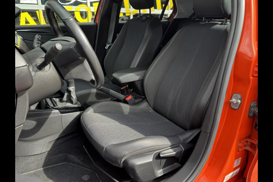 Opel Corsa 1.2 Elegance - Apple CarPlay / Navigatie I Airco I Achteruitrij Camera/PDC I Sport velgen I Dealer onderhouden