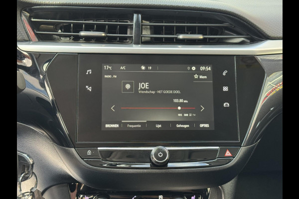Opel Corsa 1.2 Elegance - Apple CarPlay / Navigatie I Airco I Achteruitrij Camera/PDC I Sport velgen I Dealer onderhouden