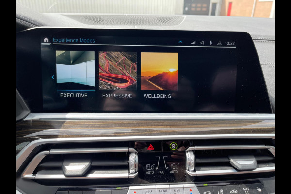 BMW X5 XDrive45e High Executive M/Sport Pano/dak Harman/Kardon Trekhaak