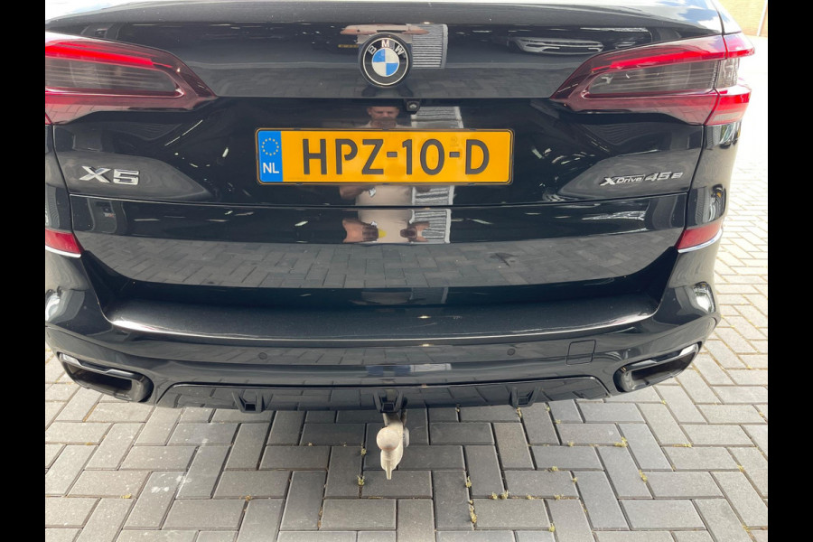 BMW X5 XDrive45e High Executive M/Sport Pano/dak Harman/Kardon Trekhaak