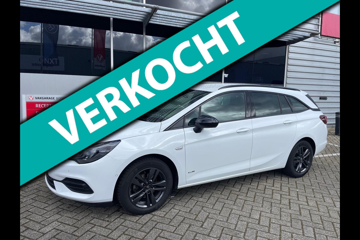 Opel Astra Sports Tourer 1.2 Design & Tech / camera / trekhaak Opel Astra Sports Tourer 1.2 Design & Tech / camera / trekhaak