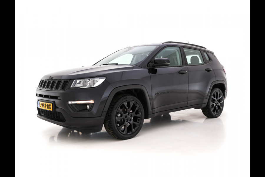 Jeep Compass 1.3T Night-Eagle Aut. *LEATHER-MICROFIBRE | NAVI-FULLMAP | KEYLESS | CAMERA | HEATED-SEATS | COMFORT-SEATS | DAB+ | ECC | LANE-ASSIST | PDC | CRUISE | 19''ALU*