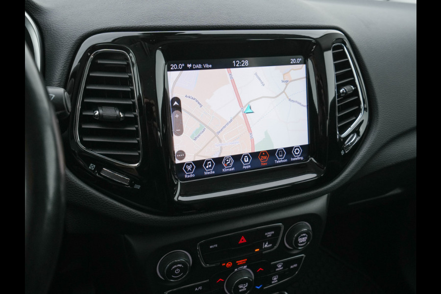 Jeep Compass 1.3T Night-Eagle Aut. *LEATHER-MICROFIBRE | NAVI-FULLMAP | KEYLESS | CAMERA | HEATED-SEATS | COMFORT-SEATS | DAB+ | ECC | LANE-ASSIST | PDC | CRUISE | 19''ALU*