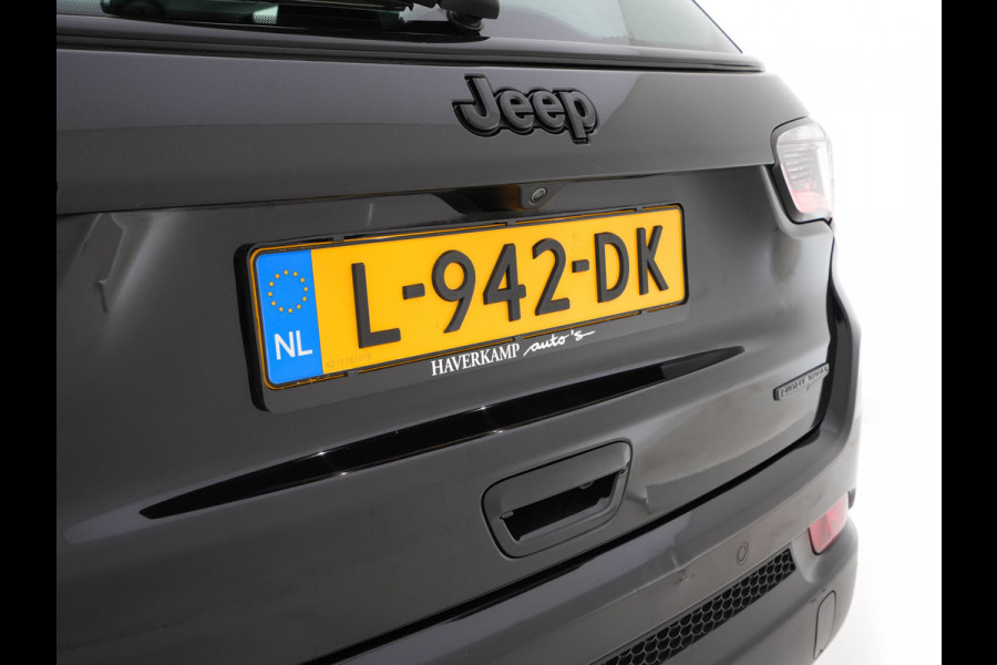 Jeep Compass 1.3T Night-Eagle Aut. *LEATHER-MICROFIBRE | NAVI-FULLMAP | KEYLESS | CAMERA | HEATED-SEATS | COMFORT-SEATS | DAB+ | ECC | LANE-ASSIST | PDC | CRUISE | 19''ALU*