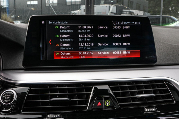 BMW 5 Serie 530i - SCHUIFDAK - TREKHAAK - LED - DEALER ONDERHOUDEN