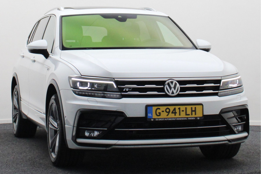 Volkswagen Tiguan Allspace 1.5 TSI DSG Highline Business R Panoramadak, ACC, Camera, Stuur-/Stoelverw., LED, Apple CarPlay