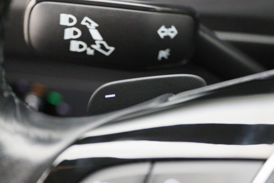 Volkswagen Tiguan Allspace 1.5 TSI DSG Highline Business R Panoramadak, ACC, Camera, Stuur-/Stoelverw., LED, Apple CarPlay