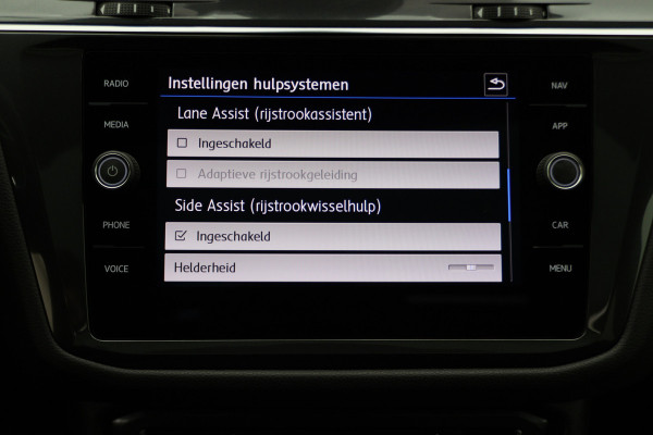 Volkswagen Tiguan Allspace 1.5 TSI DSG Highline Business R Panoramadak, ACC, Camera, Stuur-/Stoelverw., LED, Apple CarPlay