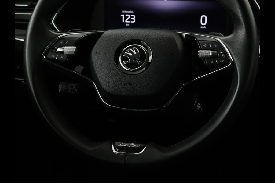 Škoda Superb 1.4 TSI iV Laurin & Klement | Panoramadak | Leder | Adaptive cruise | Canton Sound | Stoelverwarming | Standkachel | Carplay | Camera | Full LED | Memory