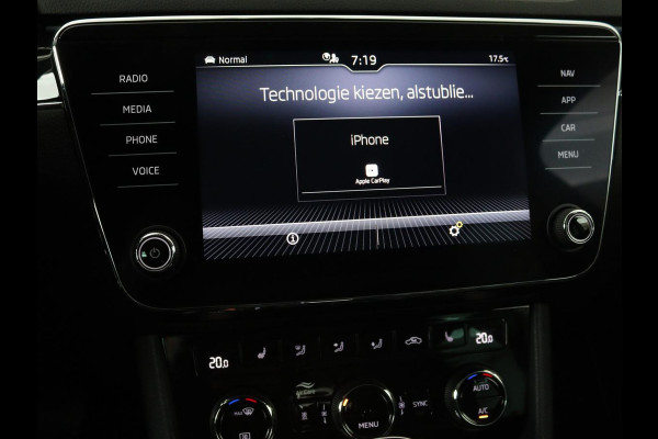 Škoda Superb 1.4 TSI iV Laurin & Klement | Panoramadak | Leder | Adaptive cruise | Canton Sound | Stoelverwarming | Standkachel | Carplay | Camera | Full LED | Memory