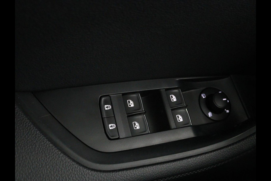 Škoda Superb 1.4 TSI iV Laurin & Klement | Panoramadak | Leder | Adaptive cruise | Canton Sound | Stoelverwarming | Standkachel | Carplay | Camera | Full LED | Memory