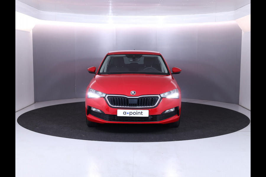 Škoda SCALA 1.0 TSI Ambition 110 PK | Verlengde garantie | Navigatie via App | Parkeersensoren | Privacy glas |