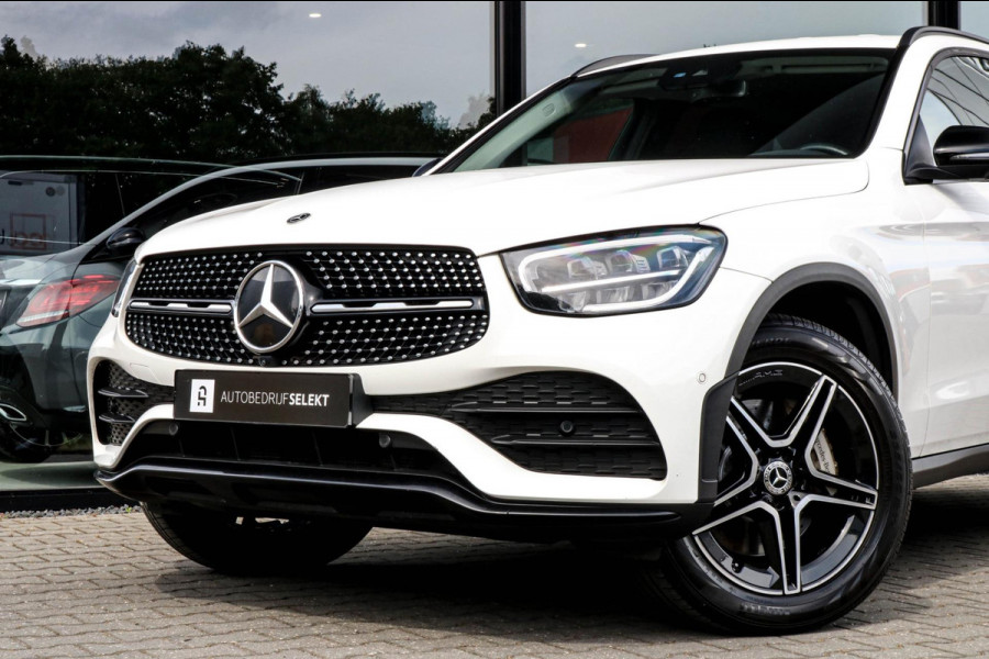 Mercedes-Benz GLC 300e 4MATIC AMG - MEMORY - 360 CAM - CARPLAY GLC300