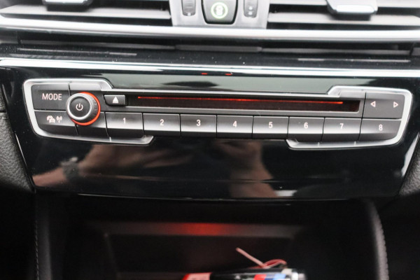 BMW 2 Serie Active Tourer 218i High Executive M-Sport Pano/dak Trekhaak Head/up Origineel NL
