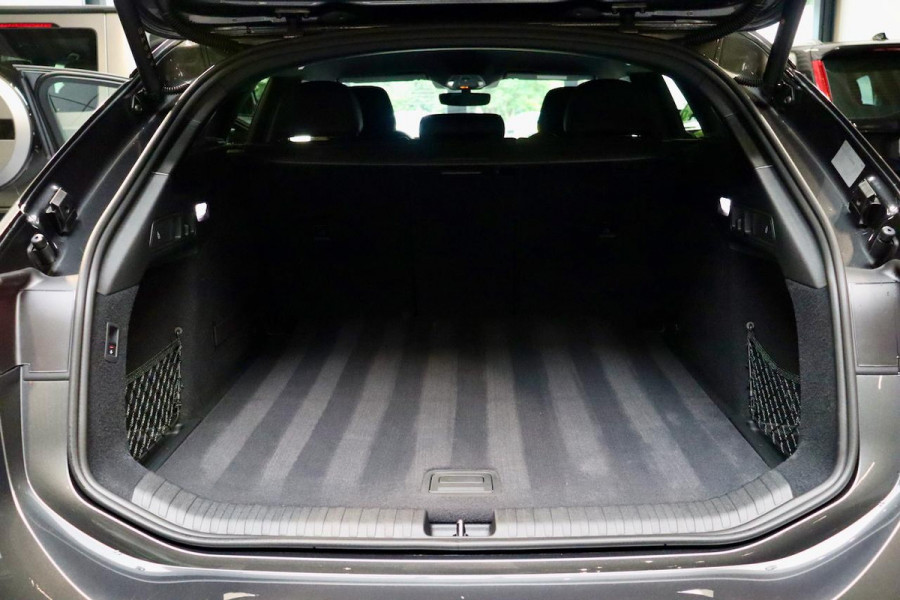 Audi A6 Avant e-tron S Ed Perf 100kWh Tech Plus|ACC|TrkHk|100