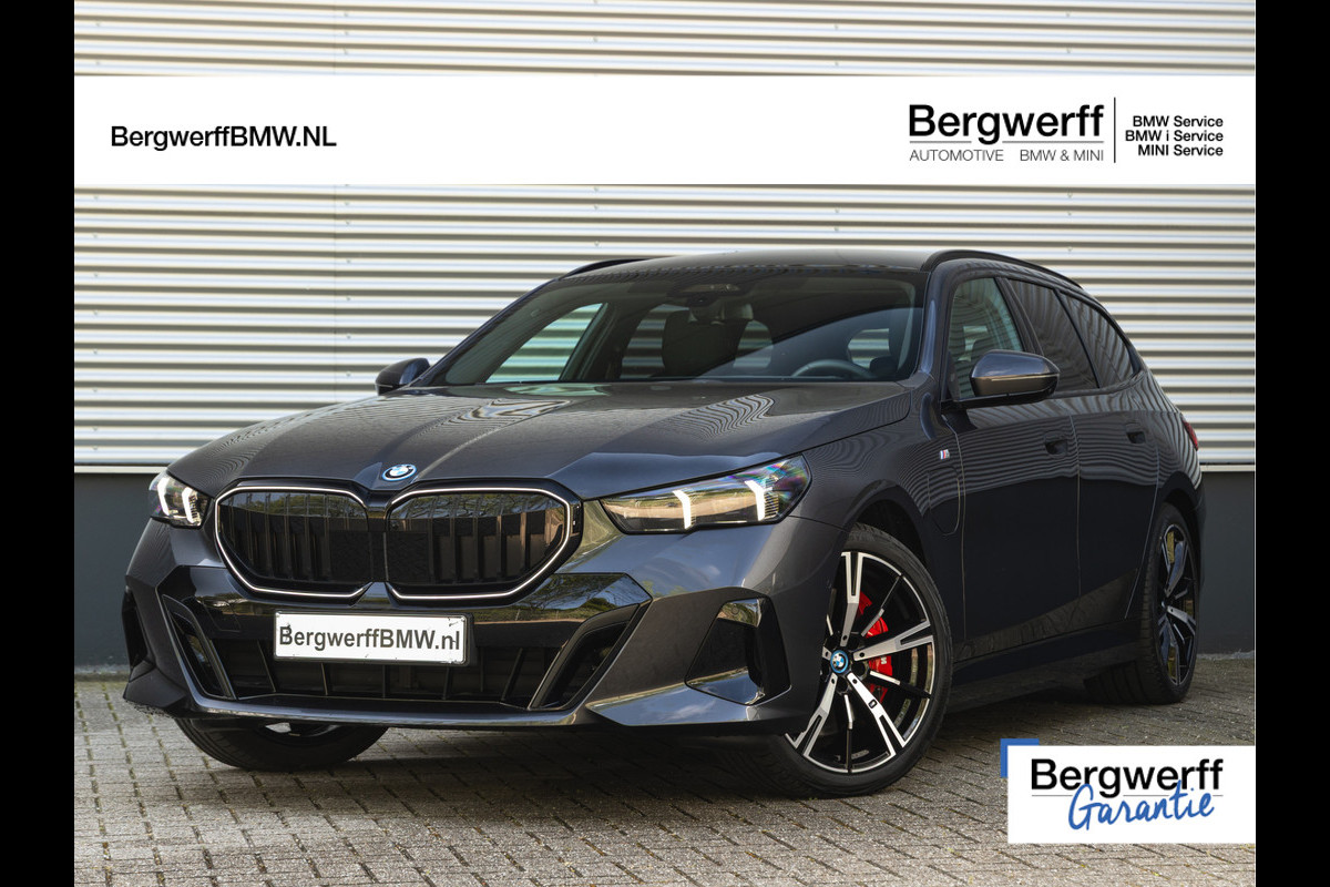 BMW 5 Serie Touring 550e xDrive M-Sport Pro - Pano - Onderstel Prof - Stoelventilatie - Head-up