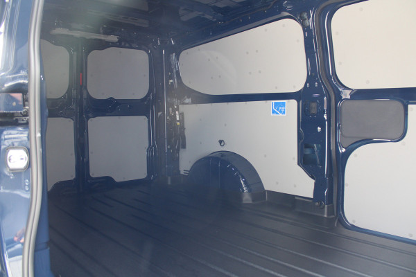 Ford Transit Custom 320 2.0 TDCI L2H1 Trend 136pk - 2x Schuifdeur - Carplay - Camera - Stoelverwarming - LED - 70l tank - Rijklaar