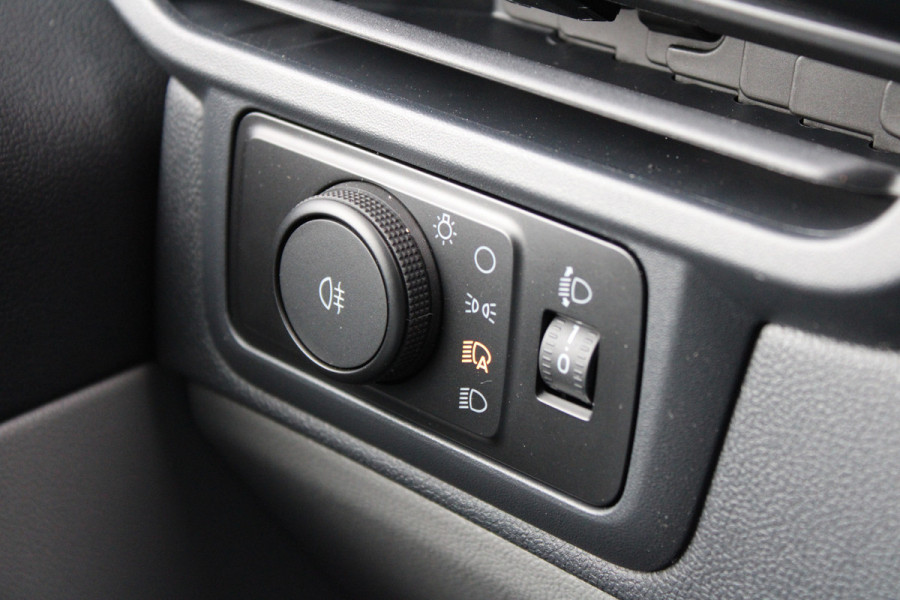 Ford Transit Custom 320 2.0 TDCI L2H1 Trend 136pk - 2x Schuifdeur - Carplay - Camera - Stoelverwarming - LED - 70l tank - Rijklaar