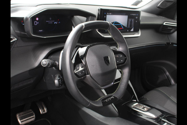Peugeot 2008 1.2 PureTech 130 GT Automaat Climate Control Control Camera Achter Navigatie Apple Carplay / Android auto Velgen 17 inch