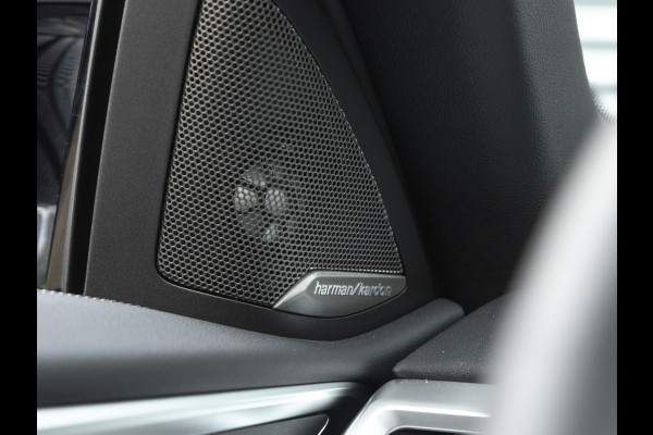 BMW 4 Serie Cabrio M440i xDrive - Trekhaak - Standkachel - Driving Ass Prof - Harman Kardon