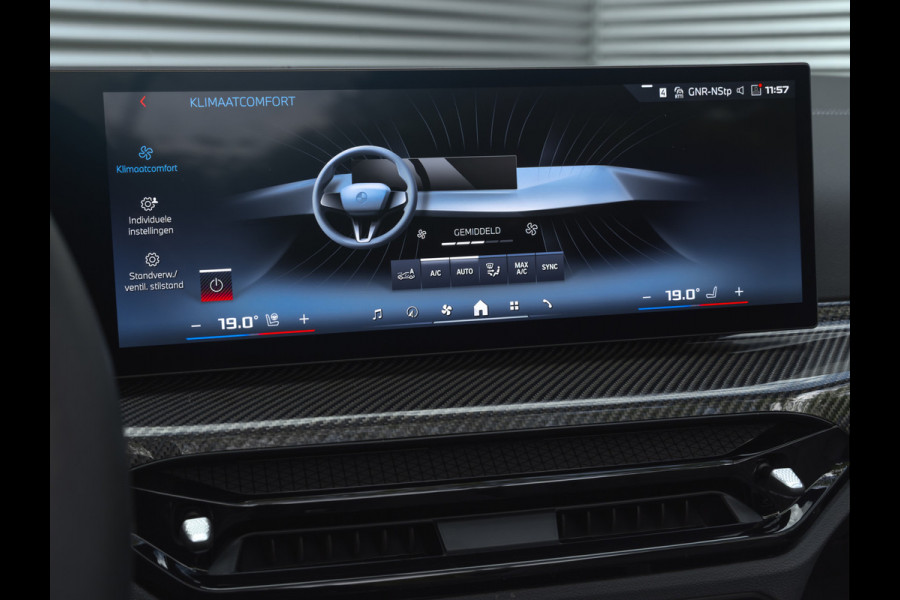 BMW 4 Serie Cabrio M440i xDrive - Trekhaak - Standkachel - Driving Ass Prof - Harman Kardon
