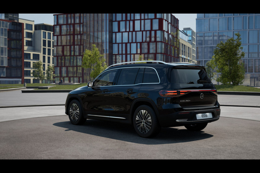 Mercedes-Benz EQB 250+ Business Solution Luxury 7p. 71 kWh | Parkeerpakket met achteruitrijcamera | EASY PACK achterklep | Dodehoekassistent | GUARD 360° Voertuigbescherming Plus | Extra USB-poorten | Verwarmde stoelen vooraan |